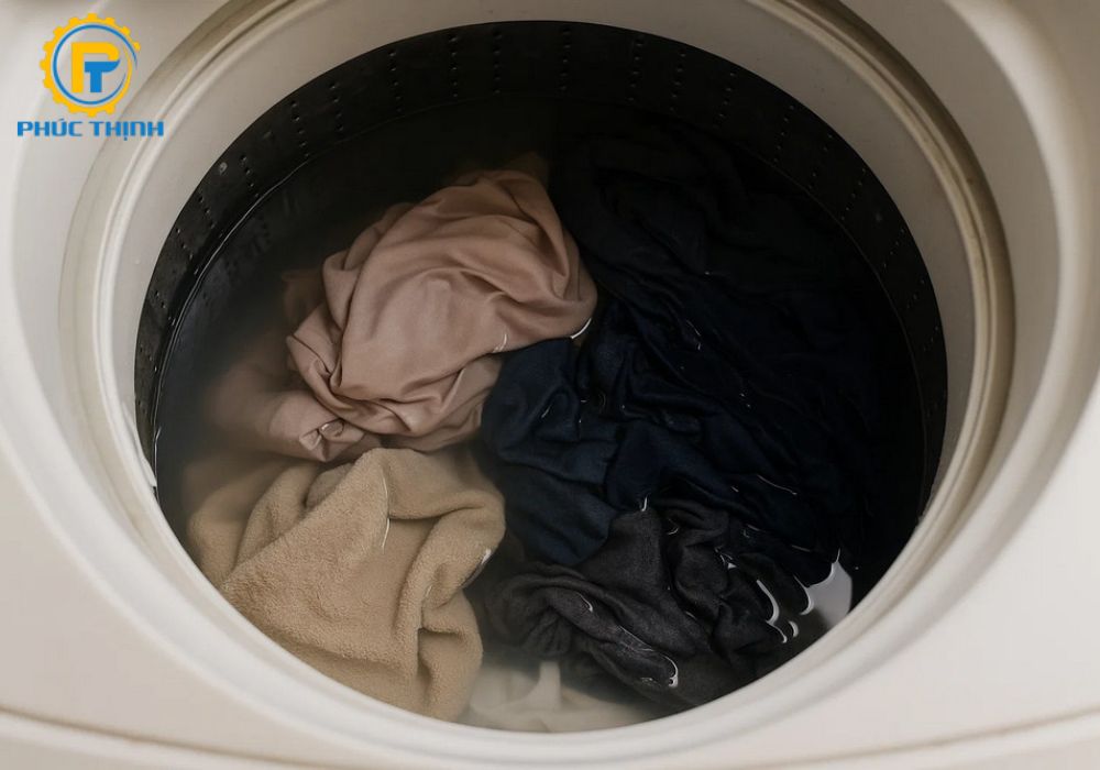 Dấu hiệu lỗi máy giặt của gia đình không vắt Dấu hiệu lỗi máy giặt của gia đình không vắt