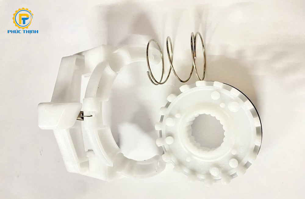 Nhông hư hỏng khiến máy giặt không thể quay Nhông hư hỏng khiến máy giặt không thể quay