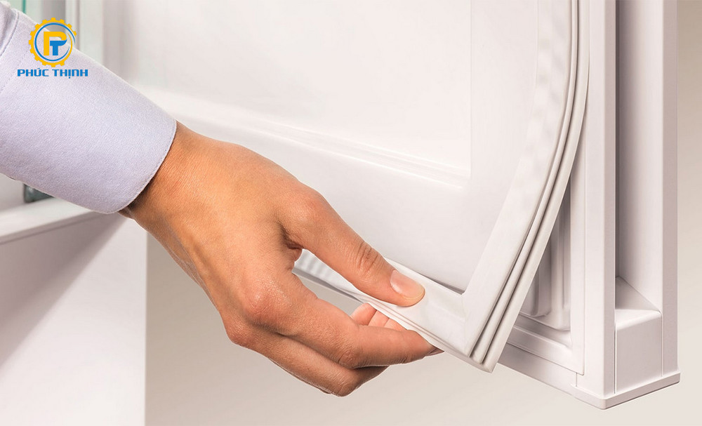 Ron tủ lạnh giúp cửa luôn đóng kín khít